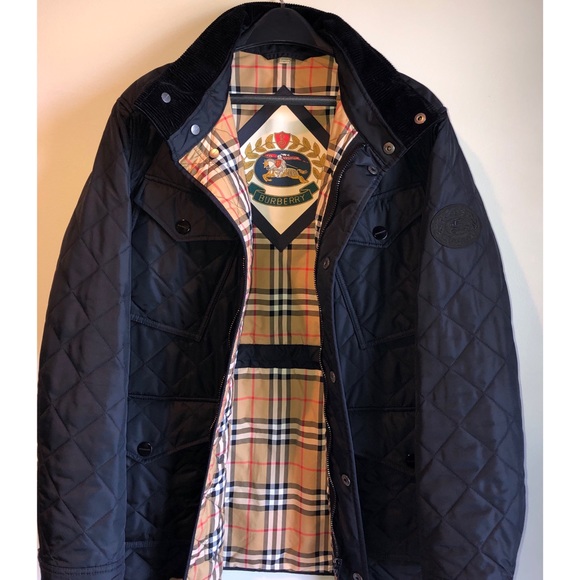 Burberry Quilted Jacket in water resistant nylon